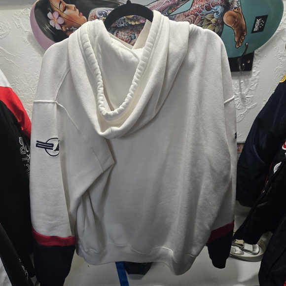 Oracle Red Bull Racing White Hoodie - Picture 6 of 6